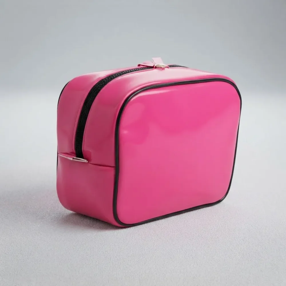 Neceser Portacosmeticos small (11) Neceser porta cosméticos de viaje small en PU charolado — personalizable con logo — Promobaires Buenos Aires