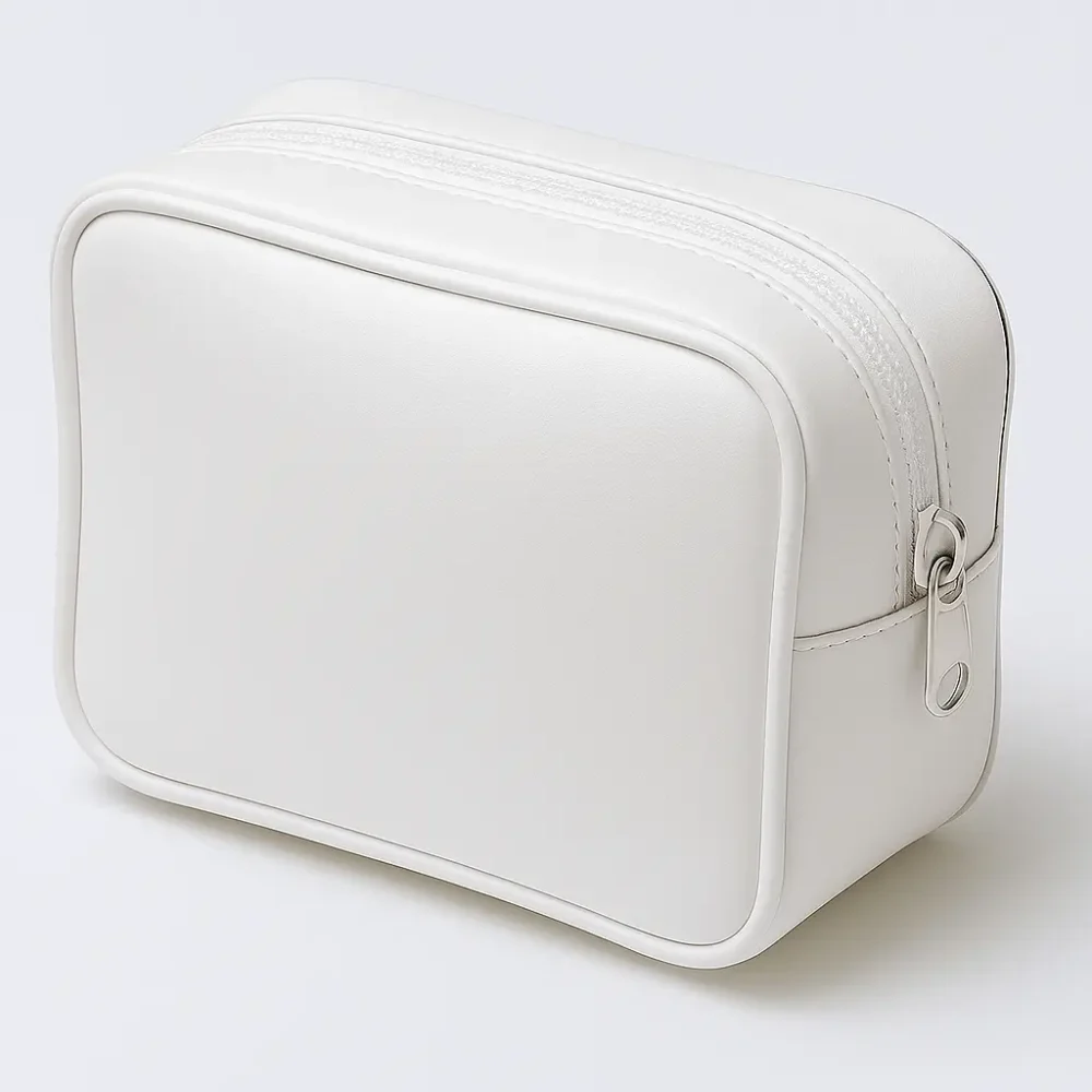 Neceser Portacosmeticos small (6) Neceser porta cosméticos de viaje small en PU charolado — personalizable con logo — Promobaires Buenos Aires
